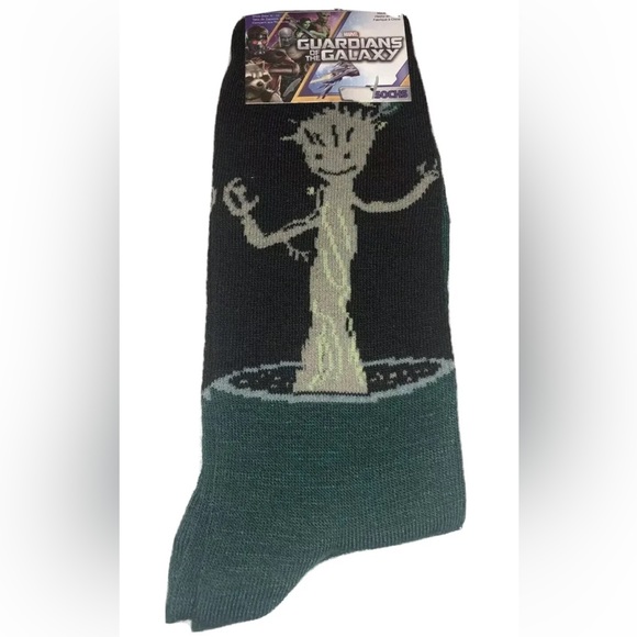 Guardians of the Galaxy Groot Crew Socks 1 Pair Men 6-12 Black Green Marvel Baby - Picture 1 of 9